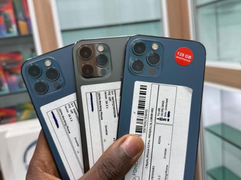 iPhone 12 Pro 128go importé