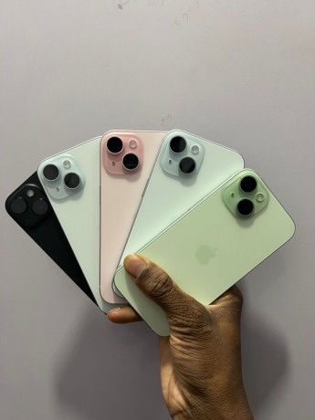 iPhone 15 128go importé