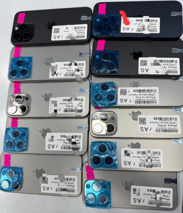 iPhone 15 Pro 128go