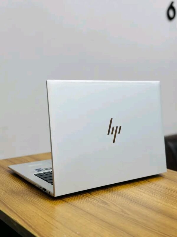 HP EliteBook 840 G9