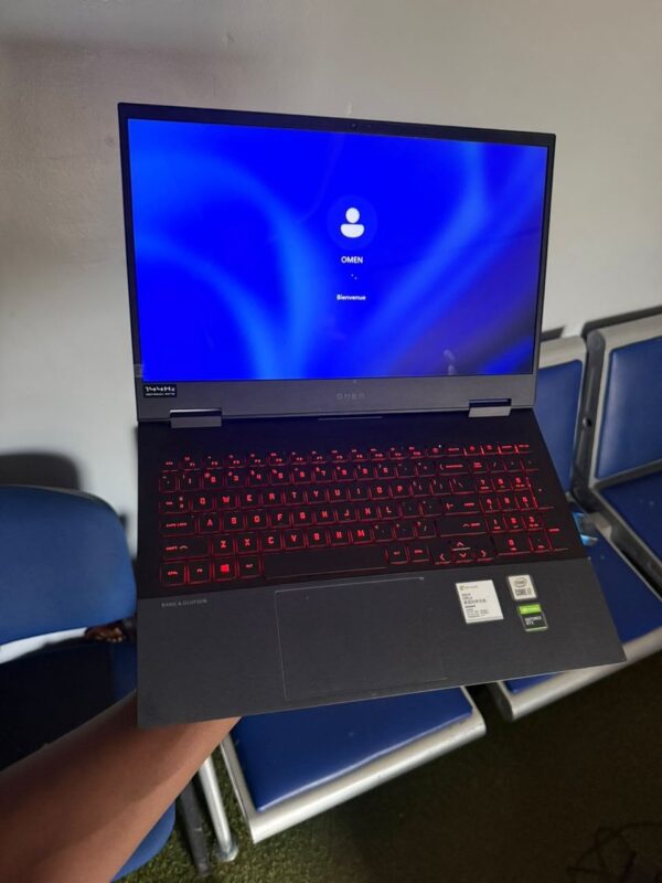 25f3194d-f824-4c17-93c6-724396396ad4-2 Gamer HP Omen 15