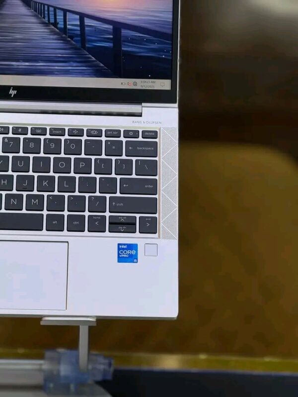 d8551ad7-7fbf-4d55-8e85-80d8401245fd Hp Elitebook 830 g8